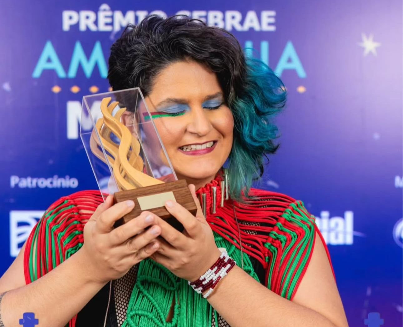 Cantora mato-grossense Estela Ceregatti vence Prêmio Sebrae da Música da Amazônia