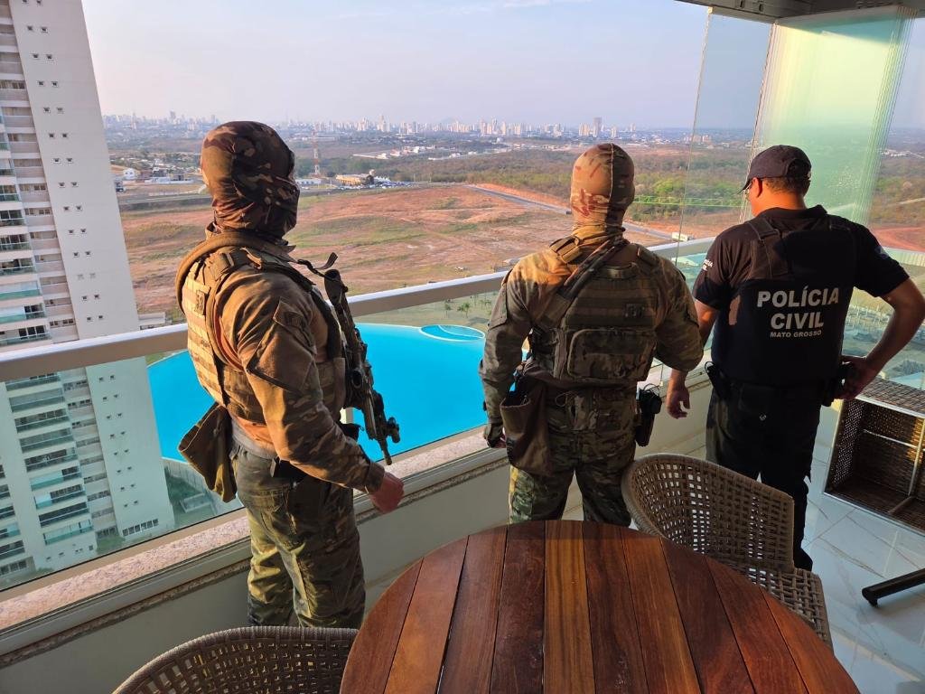 Polícia desarticula esquema milionário de pirâmide financeira; um foi preso no Brasil Beach