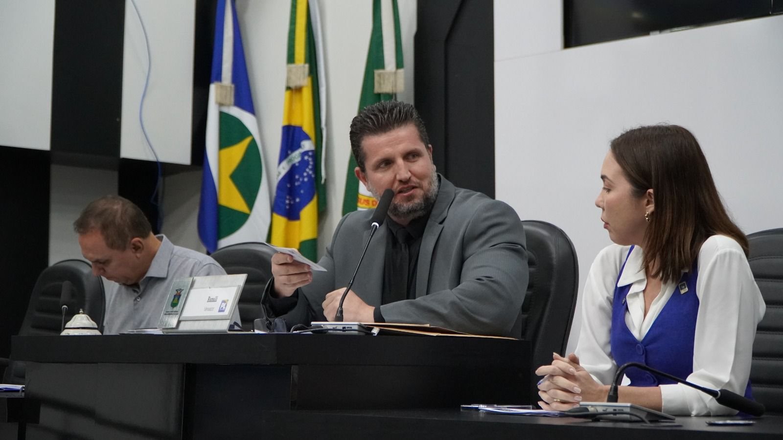 CPI da CS Mobi promove mesa de negociação entre prefeito e gerente da empresa