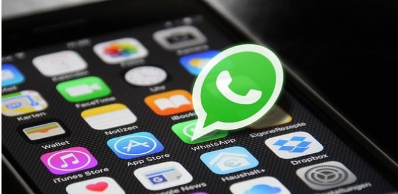 WhatsApp lança tradutor integrado para mensagens