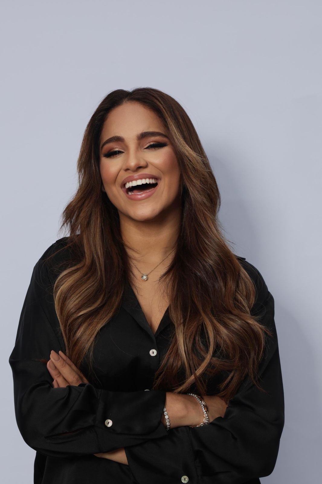 Evento cristão com Sarah Beatriz reúne mulheres em Cuiabá e arrecada recursos para ações filantrópicas
