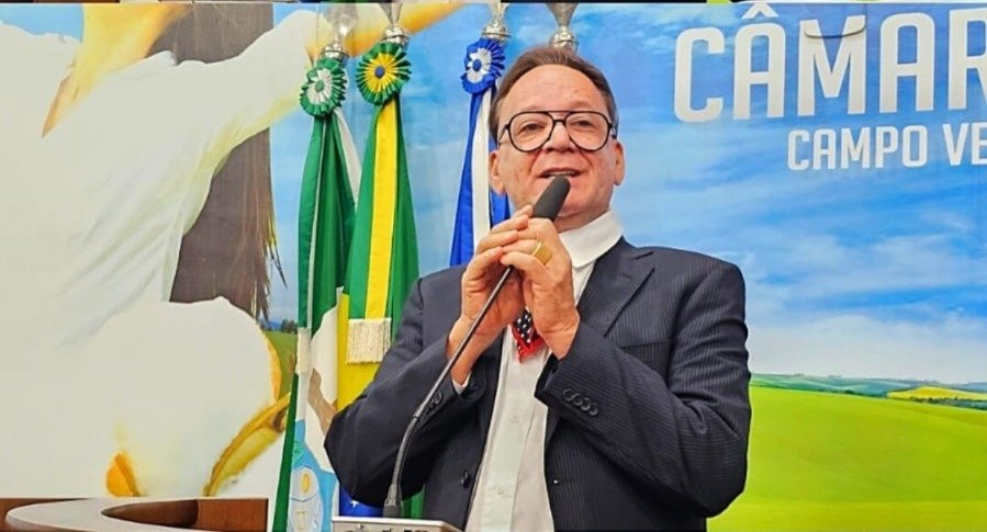 Edson Guilherme recebe moção de aplausos pelo sucesso do Campo Verde Fashion Week